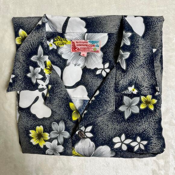 Vintage Hawaiian Shirt Men's L XL Gray Blue White Aloha Luau Hibiscus Pig Roast - Picture 7 of 7